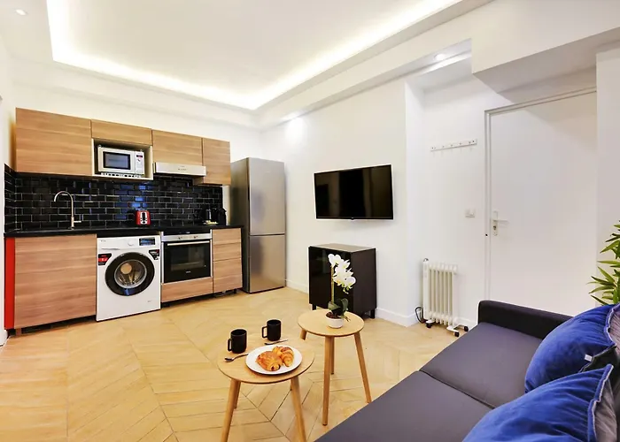 Serenity At Bastille Paris